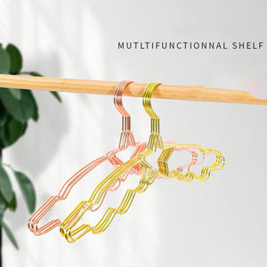 יוקרה סיטונאי עלה זהב יחיד חוט מתכת קולבים חוט מתכת מעוקל בצורת מעיל חצאית נעלי אמבטיה תכשיטים - Product Image 3