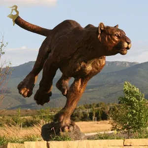 פסל פסל בעלי חיים נמר ברונזה אפריקאי ברונזה בצבע זהב