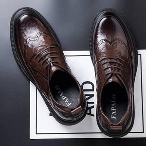 Nuevos zapatos formales de negocios de moda para hombre en estilo británico, con tacón grueso y función de aumento de altura. - Product Image 2