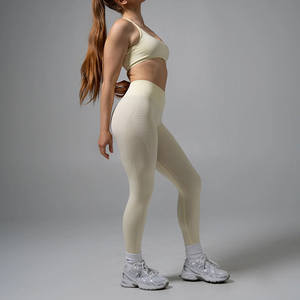 Nuevo Sujetador Deportivo Minimalista para Mujer con Almohadillas Extraíbles, Soporte Ligero, Suave, Elástico, Ajustable, Espalda Cruzada, para <span class=keywords><strong>Yoga</strong></span> - Product Image 4
