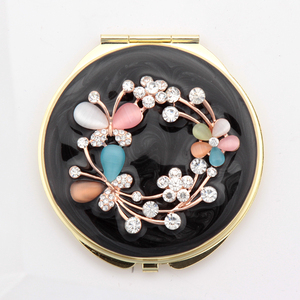 <span class=keywords><strong>Miroir</strong></span> compact époxy en strass de haute qualité avec LOGO personnalisé pour femme <span class=keywords><strong>miroir</strong></span> de poche maquillage de voyage OEM ODM - Product Image 3