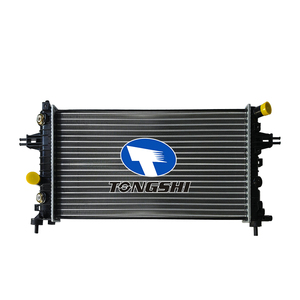 Radiatore Auto in Alluminio ad Alte Prestazioni di Raffreddamento per <span class=keywords><strong>Opel</strong></span> <span class=keywords><strong>Astra</strong></span> AT OEM 1300 265 Ricambio Aftermarket - Product Image 1