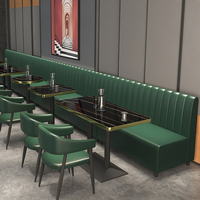 Bancs et tables en métal personnalisés pour restaurants et cafés, avec ensemble de canapés en cuir vert