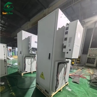 Batterie LiFePO4 ESS 30K-125K 100-261KWH tout-en-un avec onduleur intégré pour raccordement au réseau et hors réseau