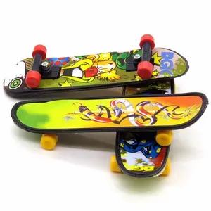 Tùy Chỉnh Mini Hợp Kim Nhựa Công Nghệ Boong Maple Ban Ngón Tay Skateboard Đồ Chơi Để Bán