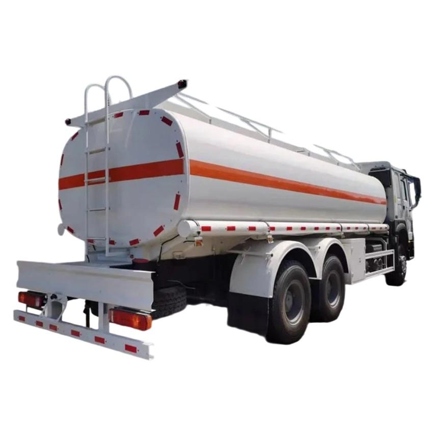 Advanced Soybean Oil 15 Tons Fuel Tanker Truck for Oil Field Solutions