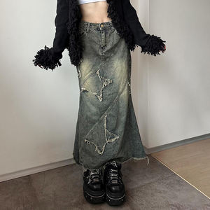 กระโปรงยีนส์ทรงเมอร์เมด ปลายรุ่ย แต่งดาว ปะติด ปะต่อ ทรงหลวม สไตล์วินเทจ Y2K สำหรับผู้หญิง ฤดูใบไม้ร่วง-ฤดูหนาว ปี 2025 - Product Image 2