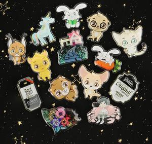 Logo Tùy Chỉnh VOGRACE Giá Rẻ <span class=keywords><strong>OEM</strong></span> Acrylic Pins In Phim Hoạt Hình Anime Nhựa Rõ Ràng Nút Trong Suốt Phù Hiệu Với Bất Kỳ Hình Dạng - Product Image 2