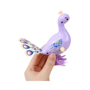 Jouet paon à remonter pour enfants de 4 à 6 ans, jouet éducatif interactif en plastique, aucune batterie requise - Product Image 5