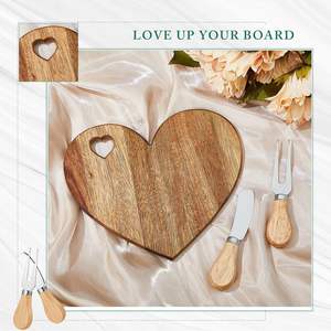 Set Mini Tagliere in Legno di Acacia a Forma di Cuore con Coltelli per Formaggio, Bomboniera per Addio al Nubilato, Confezione Regalo di Ringraziamento - Product Image 3