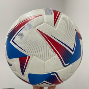 Balón de Fútbol de Cuero PU Termosellado sin Costuras, Talla 5, Ecológico, Duradero y de Alta Calidad para Deportes de Equipo o Entrenamiento - Product Image 3