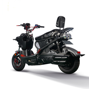 Fabriqué en Chine, trottinette adulte pleine grandeur avec un excellent rapport qualité-prix, certification CEE du moteur sans balais. Motocyclette - Product Image 3