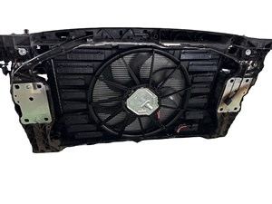 Parachoques Delantero Derecho para <span class=keywords><strong>Audi</strong></span> A4 20-24, Ensamblaje de Repuesto con Tornillos, Recortes para Sensor de Asistencia de Estacionamiento, Negro Carbón, Plástico Duradero Usado - Product Image 3