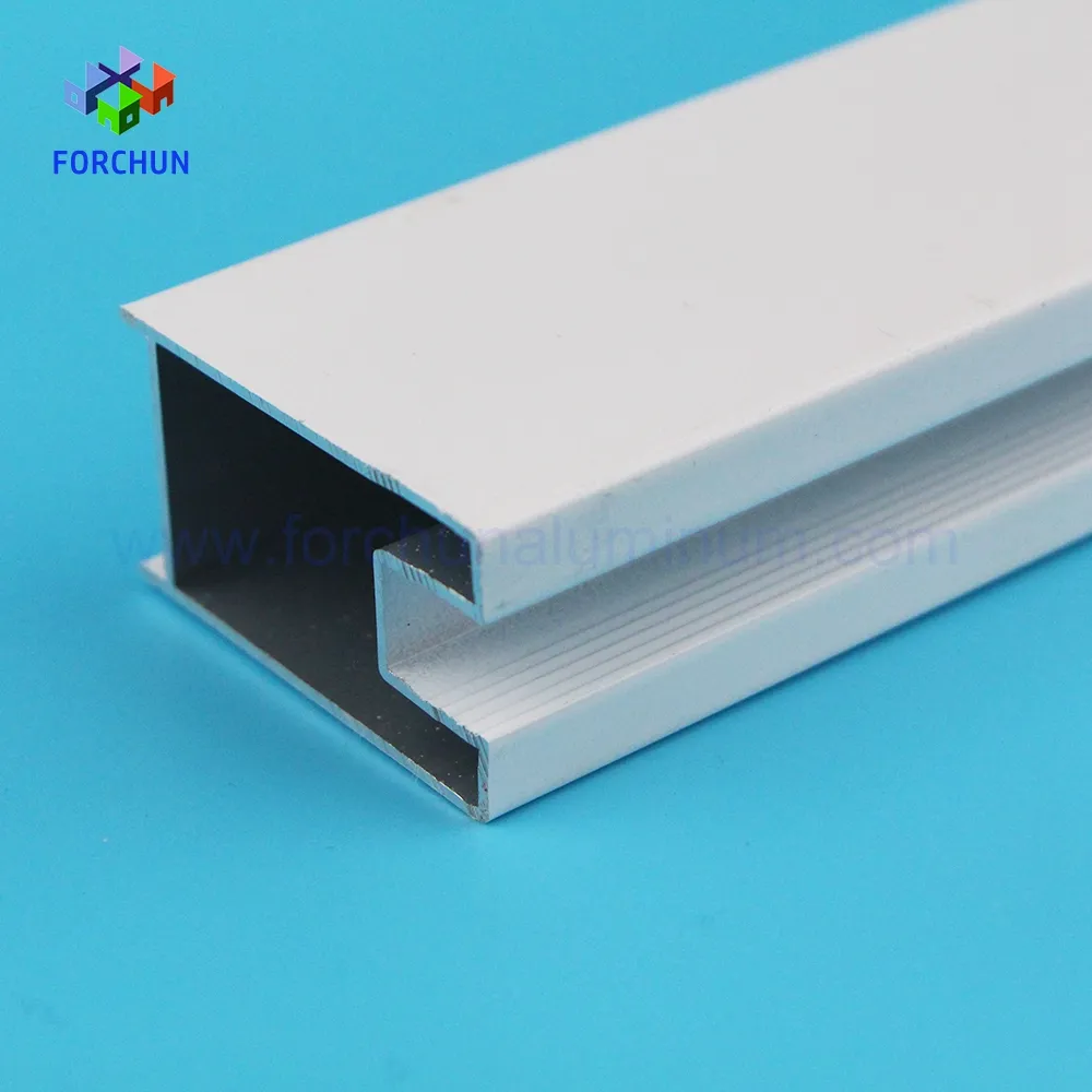 China Factory White Aluminum Extrusion Profiles For Traditional Sliding Windows/Aluminium Windows Profiles Price List