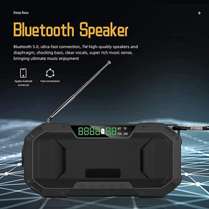 Radio d'urgence météo multifonctionnelle portable à manivelle solaire avec lampe torche, haut-parleur 5.0, AM/FM et batterie externe 5000 mAh - Product Image 2