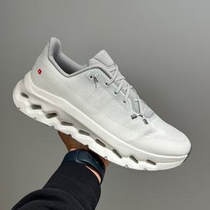 Chaussures de sport décontractées pour hommes de haute qualité, légères et confortables, chaussures d'extérieur pour hommes et femmes, vente en gros d'usine - Product Image 2