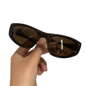 Nuovi occhiali sportivi da uomo alla moda colorati occhiali da sole da donna <span class=keywords><strong>Y2K</strong></span> Online celebrità specchio - Product Image 5