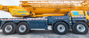 Grue hydraulique de camion de 160 tonnes en vente chaude QY160K - Product Image 3