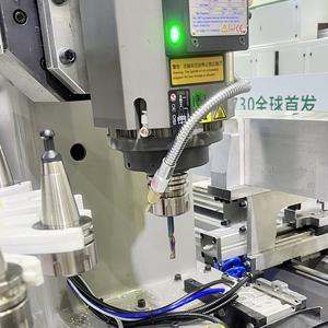 Machine-outil CNC WEIKE pour portes, fenêtres, murs-rideaux, profilés en aluminium, système CNC PA allemand, équipement de fraisage par lots - Product Image 3