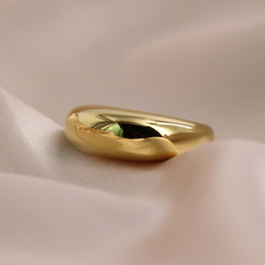 European American Style 8Mm Oval Smooth 18K Gold Stainless Steel <b>Ring</b> For Women Gift Jewelry - Product Image 4