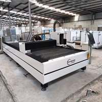 Hoysook marque économique nouveau design 1530 machine de découpe laser à fibre cnc
