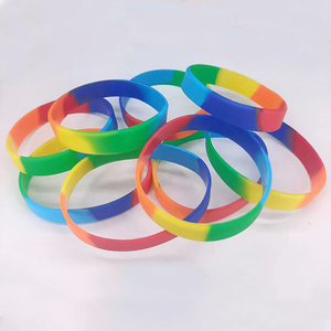 מותאם אישית סיליקון Wristbands גומי, צמידי בולט יצרן סיליקון צמיד זול צבע שיפוע גומי Wristbands/