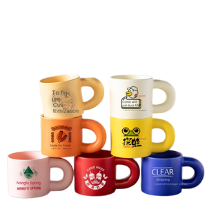 Taza <span class=keywords><strong>de</strong></span> agua <span class=keywords><strong>de</strong></span> cerámica gordita <span class=keywords><strong>de</strong></span> alto color ecológica con logotipo personalizado Taza <span class=keywords><strong>de</strong></span> regalo bonita <span class=keywords><strong>de</strong></span> mango alto para vasos promocionales - Product Image 2
