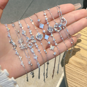 Bracelets à breloques en zircon perlé <span class=keywords><strong>de</strong></span> <span class=keywords><strong>lune</strong></span>, unisexe, délicats, à fleurs, bijoux tendance pour cadeaux d'anniversaire - Product Image 2