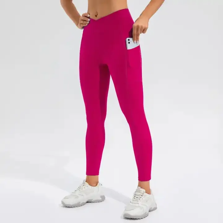 Custom Womens Yoga Pants Fashionable Design Leggings Tight Women Sportswear Workout Tik Tok Scrunch Leggings