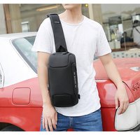 Sac de poitrine Oxford haute densité avec logo personnalisé, chargement USB, sac bandoulière avec verrou de sécurité, sac de poitrine tactique étanche