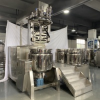 Fournisseur de mélangeur émulsifiant sous vide de production de ligne de crème shampooing 300L de haute qualité avec moteur d'homogénéisateur ABB