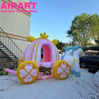 Décoration d'événement Chariot gonflable coloré, chariots gonflables tirés par des chevaux et tente de haute qualité