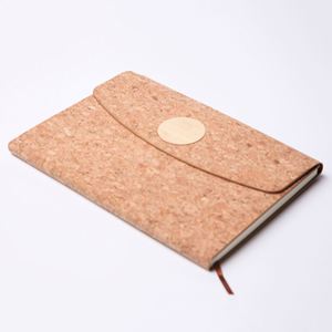 Agenda/Libreta de Negocios A5 Personalizada Ecológica con Impresión, Libreta de Direcciones, Planificador - Papel Certificado, Cubierta de Corcho, Cosido con Hilo - Product Image 2