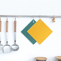 Tapis de protection en silicone résistant à la chaleur, motif nid d'abeille antidérapant, support polyvalent pour casseroles chaudes, protège-table de cuisine avec trou de suspension