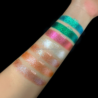 Palette d'ombres à paupières végétaliennes sans cruauté envers les animaux domestiques Marque privée Ombre à paupières super brillante à haute teneur en pigments Fard à paupières métallique duochrome pailleté