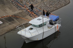 Barco de Pesca Personalizable de Fibra de Vidrio de 20 Pies con Motor Fuera de Borda de 200 HP - Product Image 3