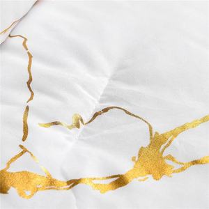 Phổ biến đám cưới kim loại mô hình đá cẩm thạch lá in sang trọng Fluffy <span class=keywords><strong>Comforter</strong></span> Chăn bộ đồ giường đặt - Product Image 3