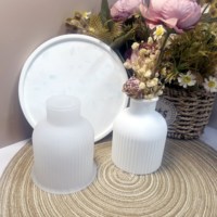 Moule en Silicone Plateau Rond et Vase Irrégulier, Ensemble de 3 Pièces, pour Bricolage Ciment, Plâtre, Résine – Décoration Maison Moderne