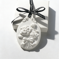 Aromathérapie suspendu désodorisant ovale porcelaine fleur céramique huile essentielle diffuseur cadeau voiture garde-robe parfum