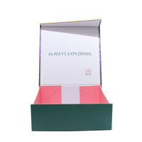 Vente en gros de boîte pliante magnétique personnalisée pour vêtement et t-shirt boîte d'emballage en papier boîtes cadeaux de mariage pliable avec aimant pour cadeau