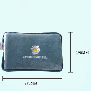 Calentador de manos Paquete de calor lindo recargable eléctrico <span class=keywords><strong>bolsa</strong></span> de agua caliente seguridad piel de conejo reutilizable botella de agua caliente calentador de manos - Product Image 5