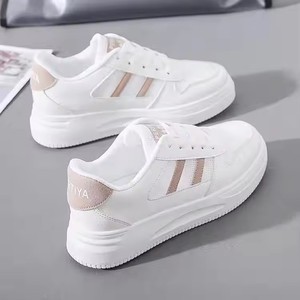 2025 <span class=keywords><strong>scarpe</strong></span> <span class=keywords><strong>sportive</strong></span> Casual da <span class=keywords><strong>donna</strong></span> di alta qualità per la primavera e l'autunno <span class=keywords><strong>scarpe</strong></span> da studente bianche traspiranti vendita calda - Product Image 5