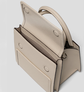 Sac à main de luxe pour femme avec logo personnalisé, élégant et tendance, avec poche à rabat, en cuir PU, sac à main à poignée pour femme - Product Image 5