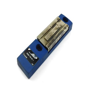 Actuador de Interruptor de Seguridad <span class=keywords><strong>Mzn</strong></span> 100 B1.1 Nuevo Original para Sistemas PLC de Control Programable de Automatización Industrial - Product Image 1