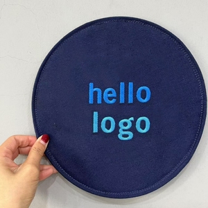 حقيبة قماشية متينة ذات وجهين مع شعار مخصص، مقبض حبل من النسيج المخطط، قابلة لإعادة التدوير ومقاومة للماء، مطرزة للسفر ومخصصة - Product Image 6