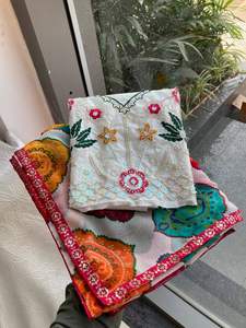 Ropa Étnica, Sari Tradicional para Bodas y Fiestas, en Tela Georgette Suave Premium, Estampado Bandhej, para Todas las Temporadas, Precio al por Mayor - Product Image 2