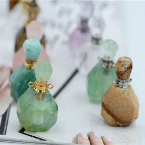 Collar <span class=keywords><strong>de</strong></span> botella <span class=keywords><strong>de</strong></span> Perfume <span class=keywords><strong>de</strong></span> piedra, difusor <span class=keywords><strong>de</strong></span> aceite, Vial <span class=keywords><strong>de</strong></span> cristal, cristal curativo, piedras crudas, envío directo - Product Image 3