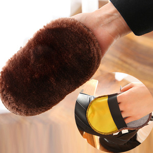 Plush shoe polisher, shoe cleaning cloth, imitation <b>wool</b> shoe cleaning <b>gloves</b>, shoe polishing cloth, portable shoe polishing - Product Image 1