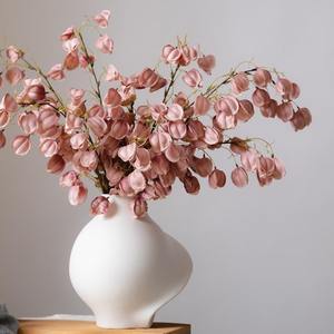 Lanterne en polyester faite à la main, à simulation réaliste avancée, avec poudre <span class=keywords><strong>de</strong></span> brume <span class=keywords><strong>de</strong></span> <span class=keywords><strong>pâte</strong></span> <span class=keywords><strong>de</strong></span> haricot et design <span class=keywords><strong>de</strong></span> branche <span class=keywords><strong>de</strong></span> <span class=keywords><strong>fruit</strong></span>, pour la maison et la remise des diplômes - Product Image 3