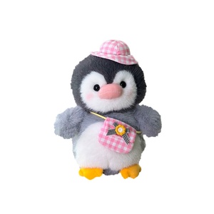 Peluche Pinguino Piccolo da 8 Pollici in Poliestere e Cotone PP, Bambola per Claw Machine, Animale Imbottito con Cappello Colorato, a Tema Acquario - Product Image 5